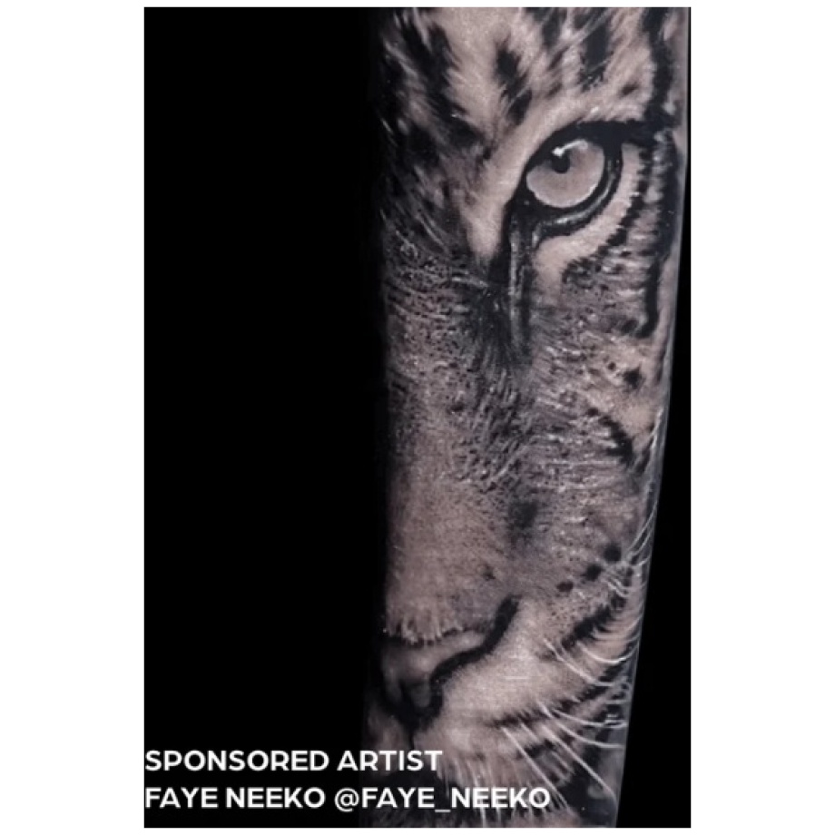 Legendary Outlining Ink